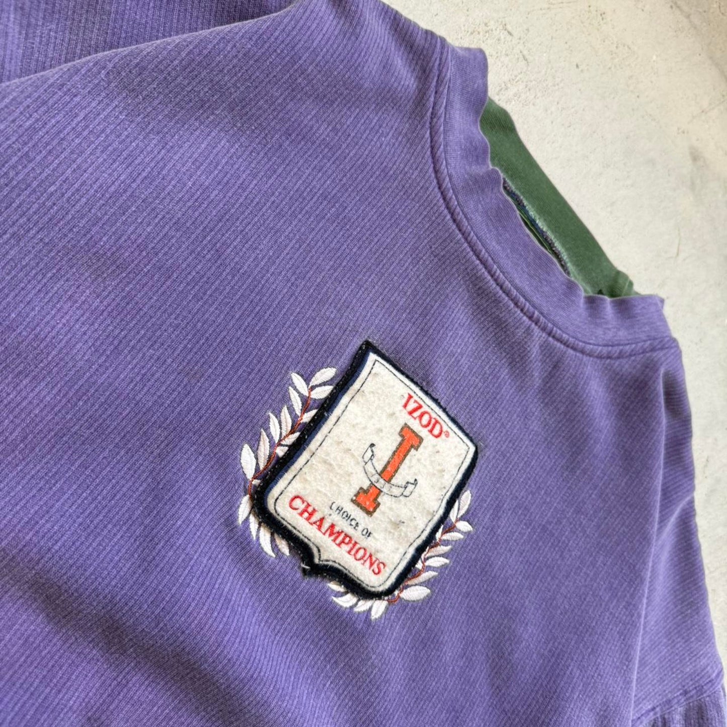 Vintage 90s Izod Crest Branded Crewneck - Large
