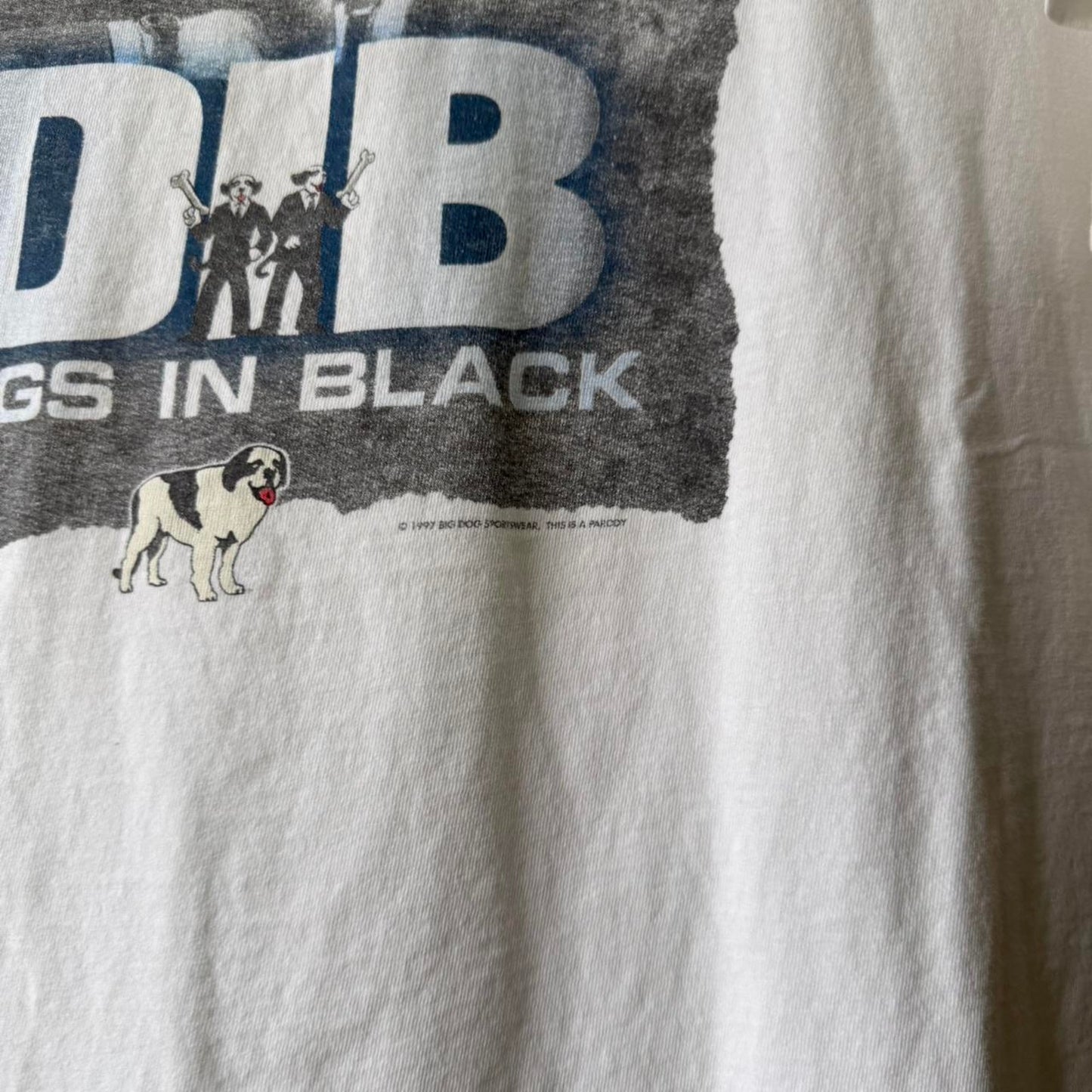 Vintage Big Dogs Men in Black Parody T-Shirt - XX-Large