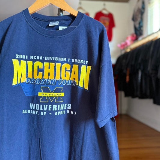 Vintage Y2K Michigan Wolverines Final Four T-Shirt