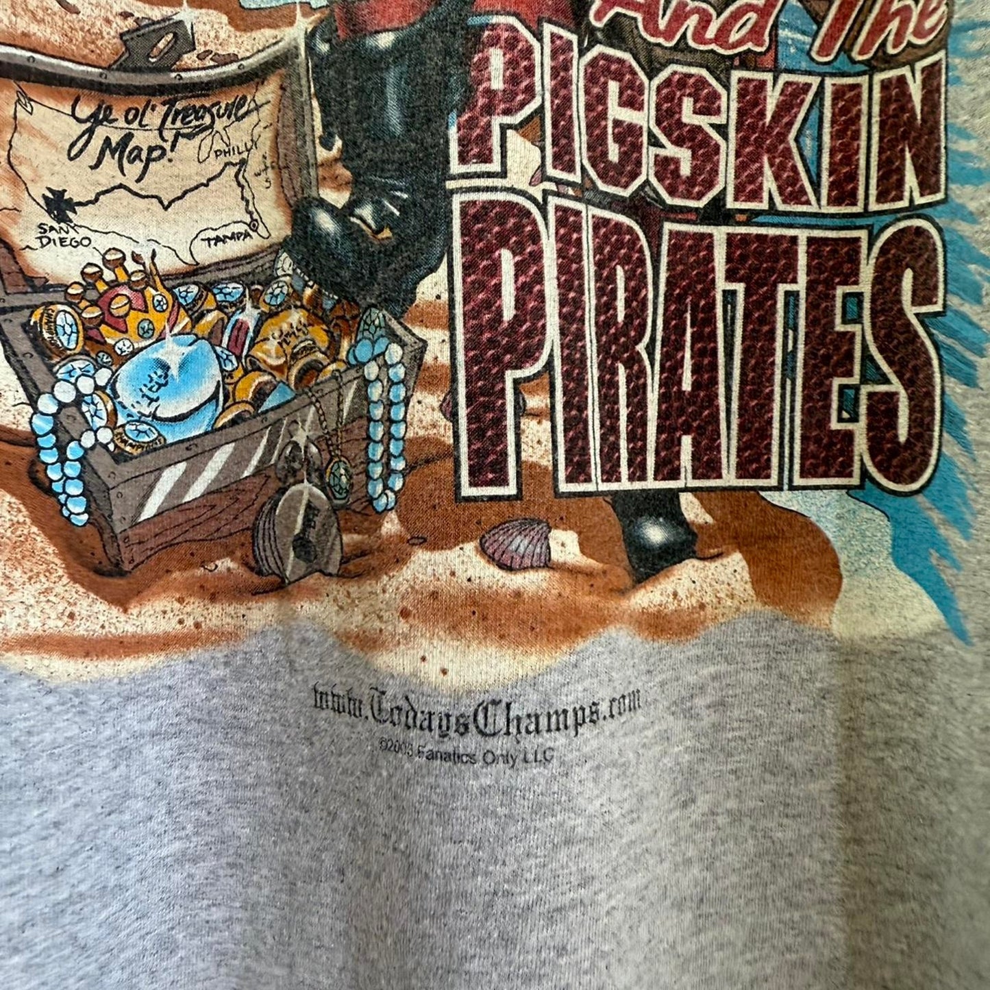 Vintage 90s Tampa Bay Buccaneers Bucs Capn Lynch Football NFL T-Shirt