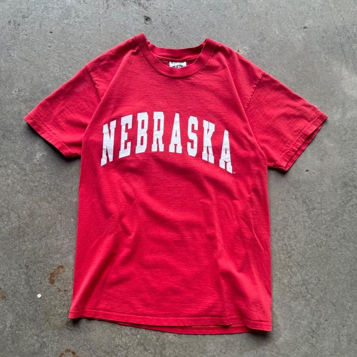 Vintage 90s Nebraska Huskers Spell Out T-Shirt - Medium