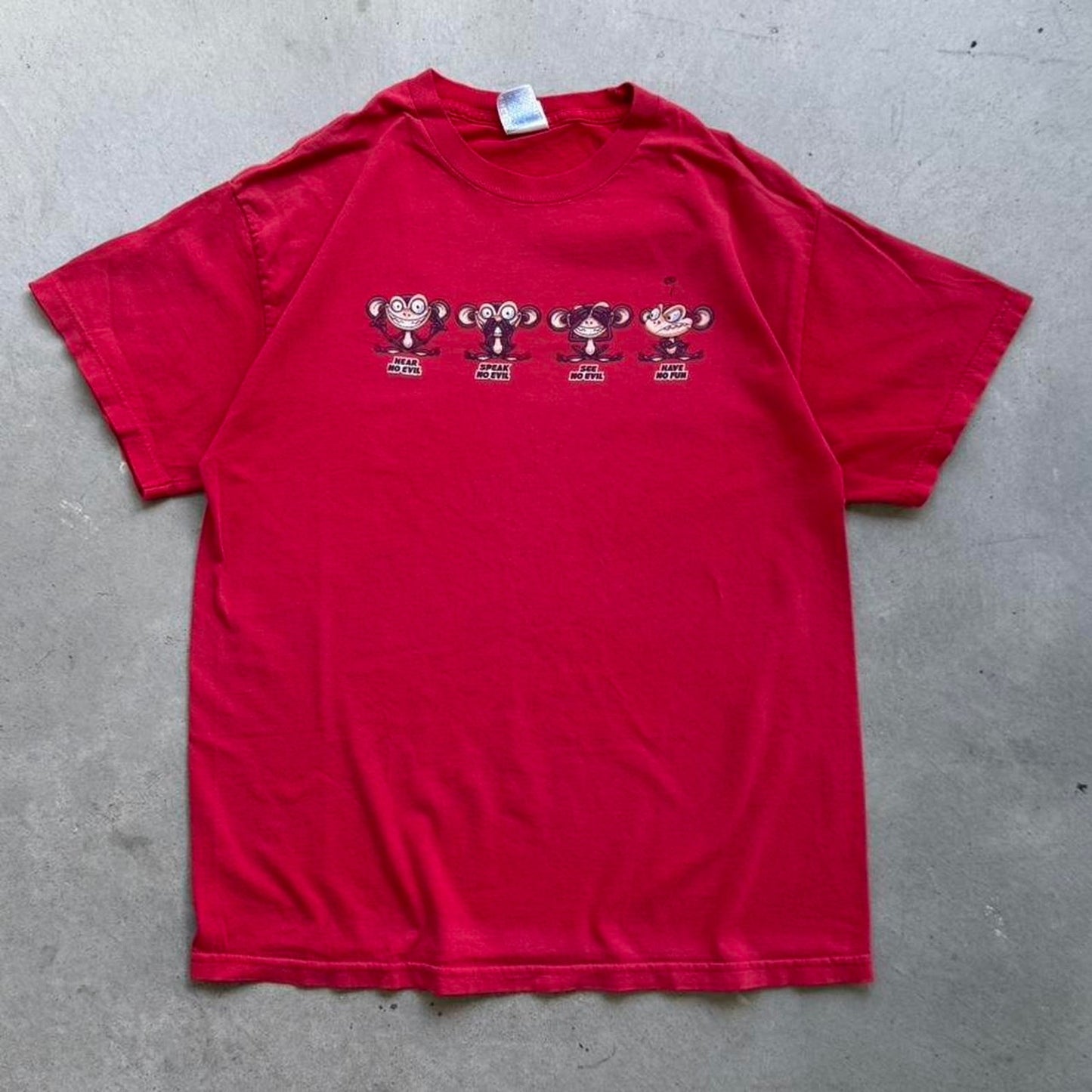 Vintage Y2K Hear No Evil Monkey Humor T-Shirt - Large