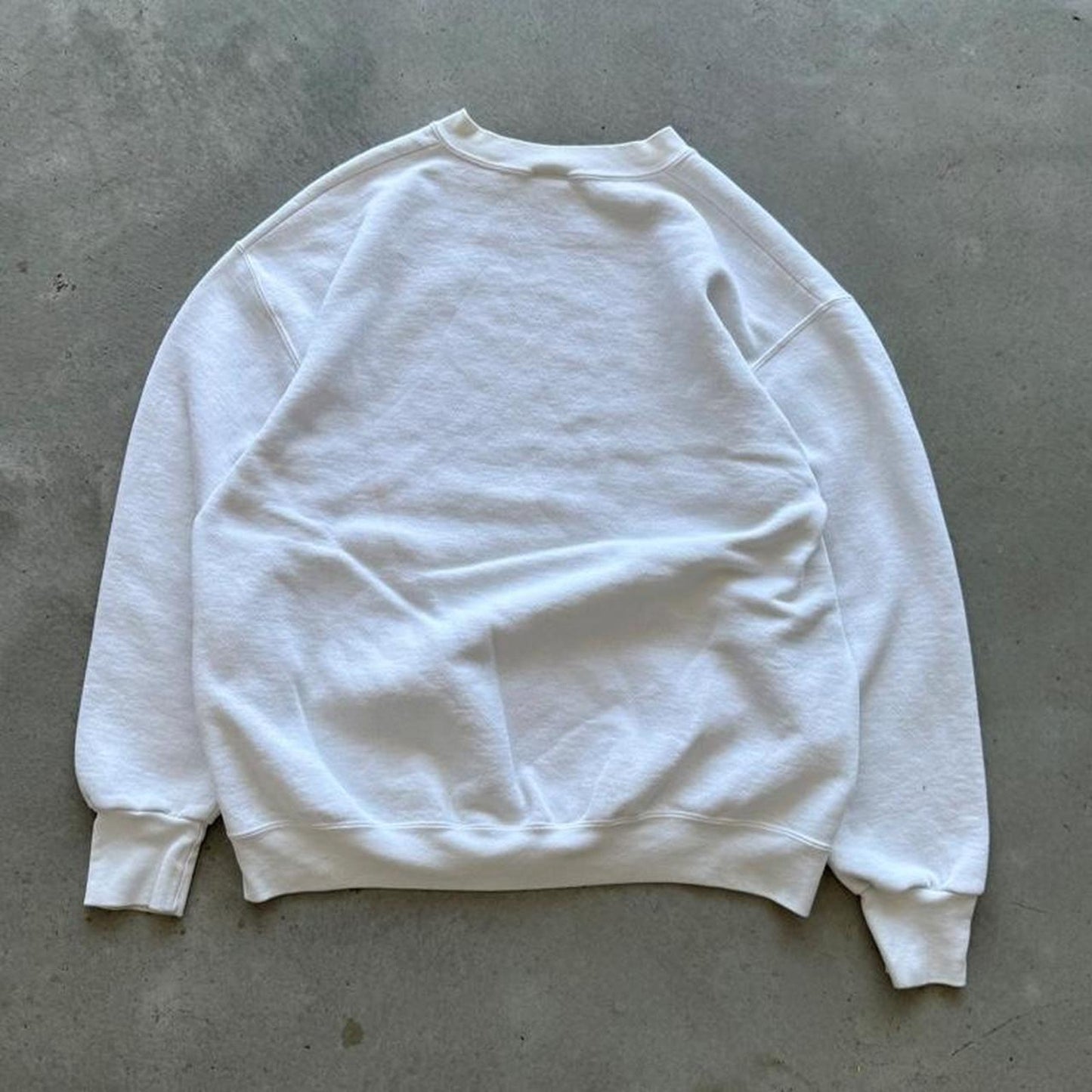 Vintage 90s Six Flags Looney Tunes Cartoon Crewneck - Large