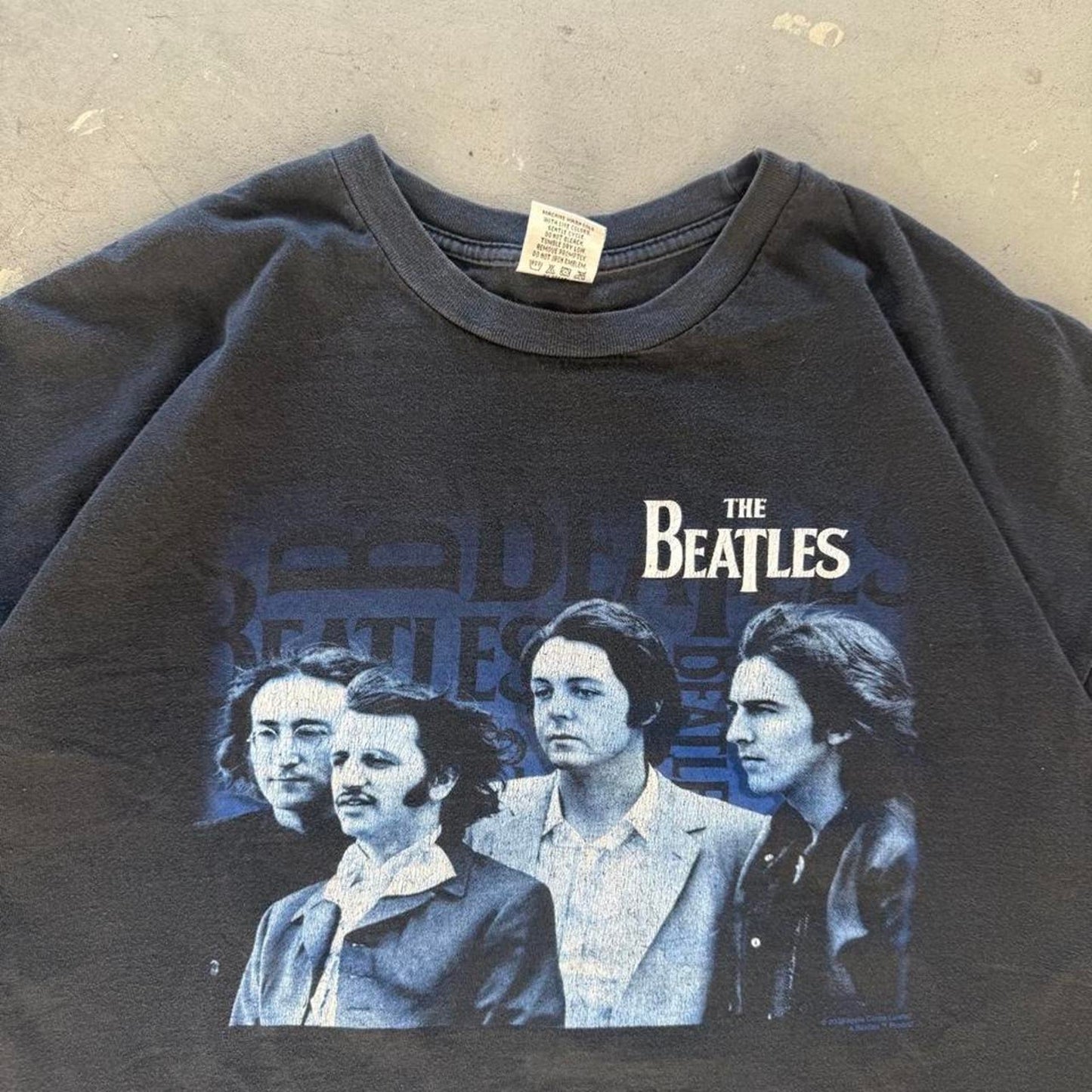Vintage 2002 The Beatles Band T-Shirt - XX-Large