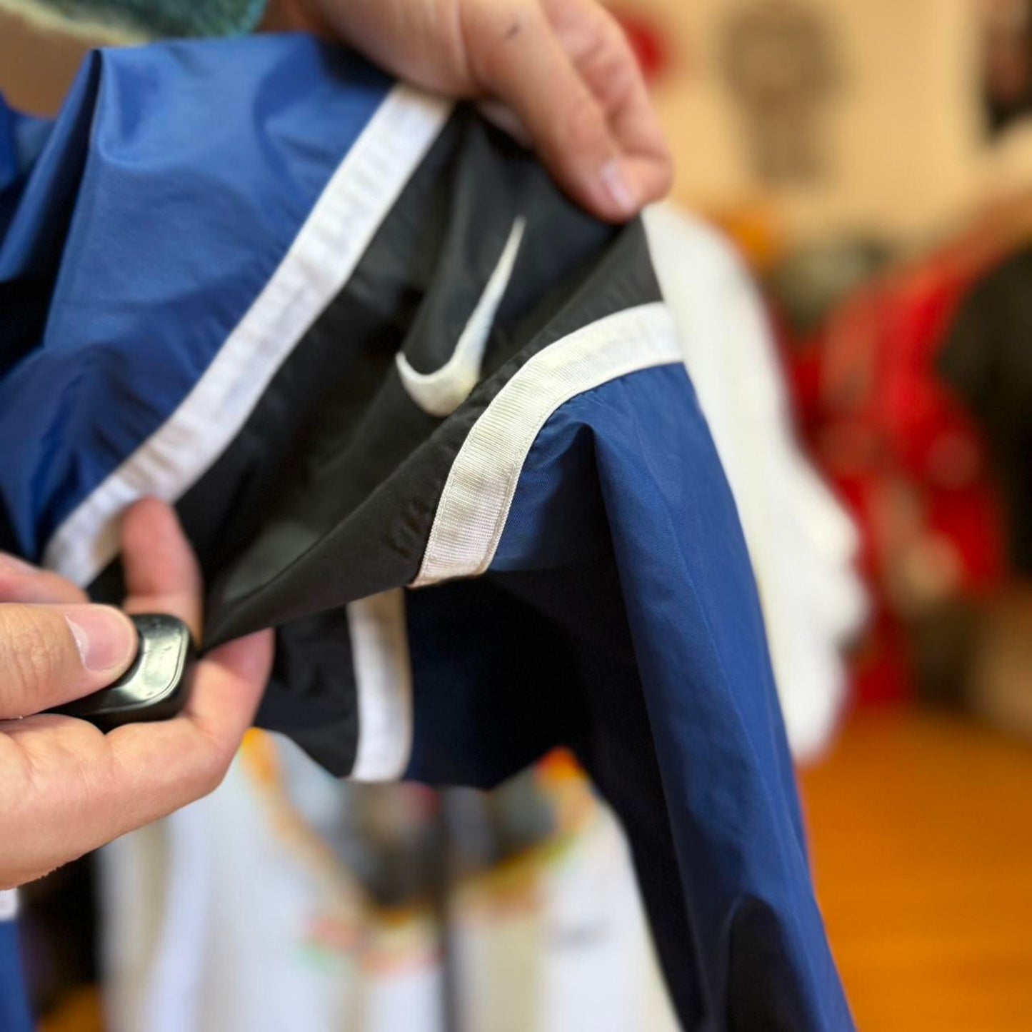 Vintage 90s Nike Swoosh Check Windbreaker Jacket - Large