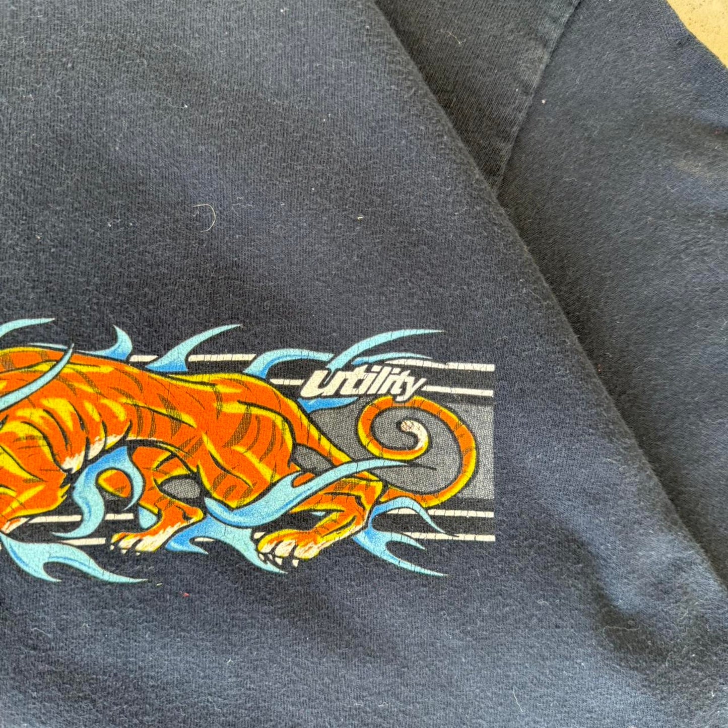 Vintage 90s Utility Tiger Dragon Fire Flame Skate T-Shirt