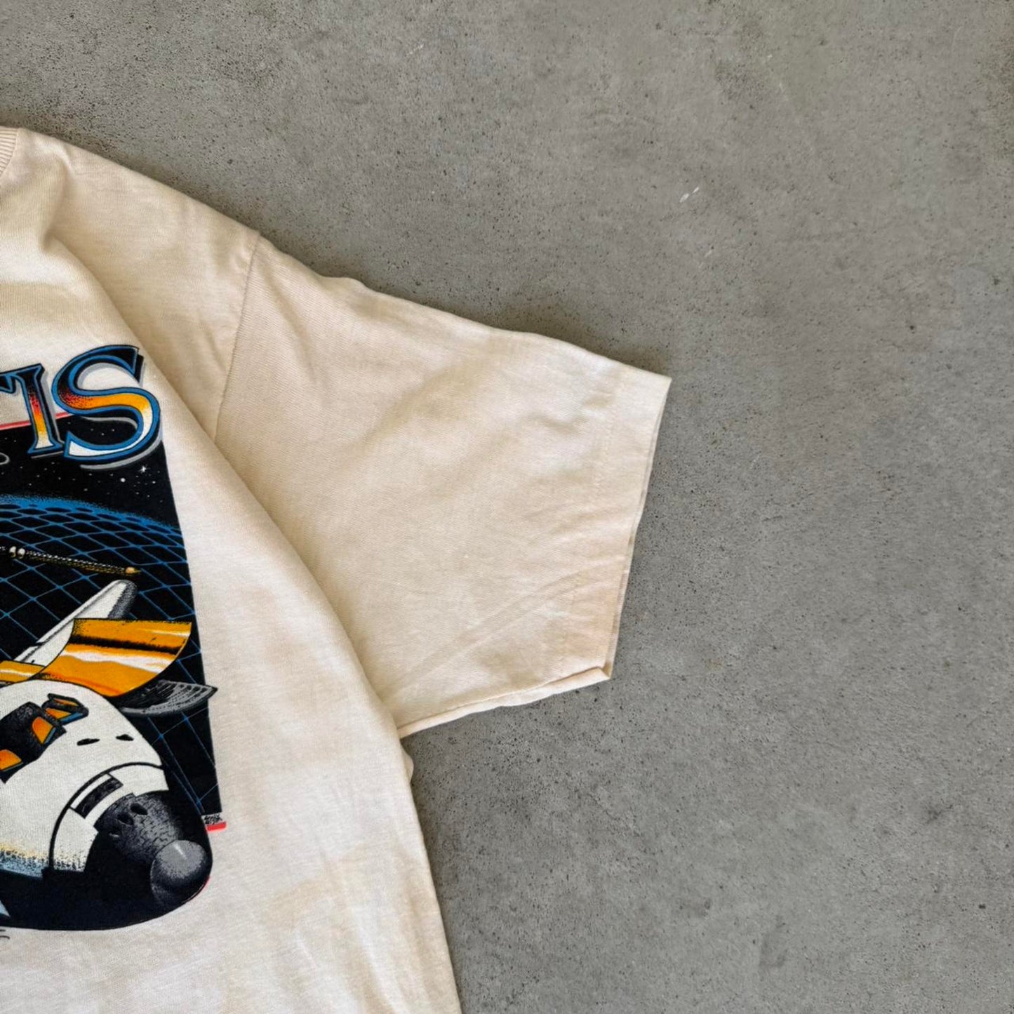 Vintage 80s NASA Atlantis Distressed T-Shirt - Small