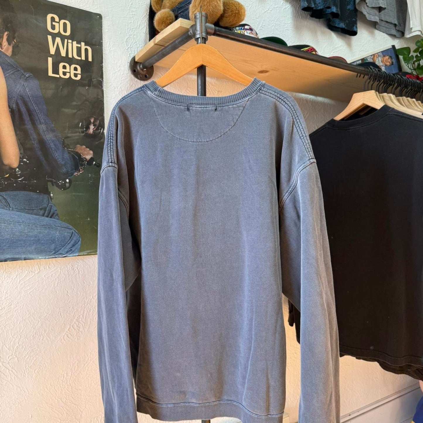 Vintage 90s Banana Republic Authentic Sportswear Embroidered Crewneck - Large