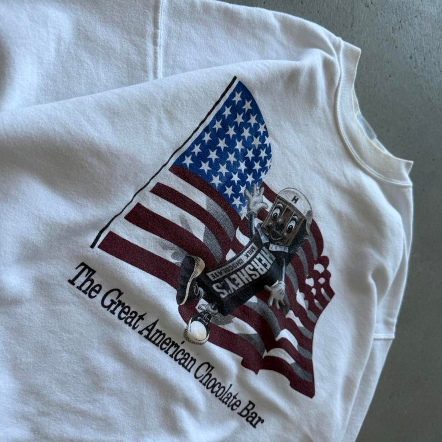 Vintage 90s Hersheys The Great American Chocolate Bar Crewneck - Large