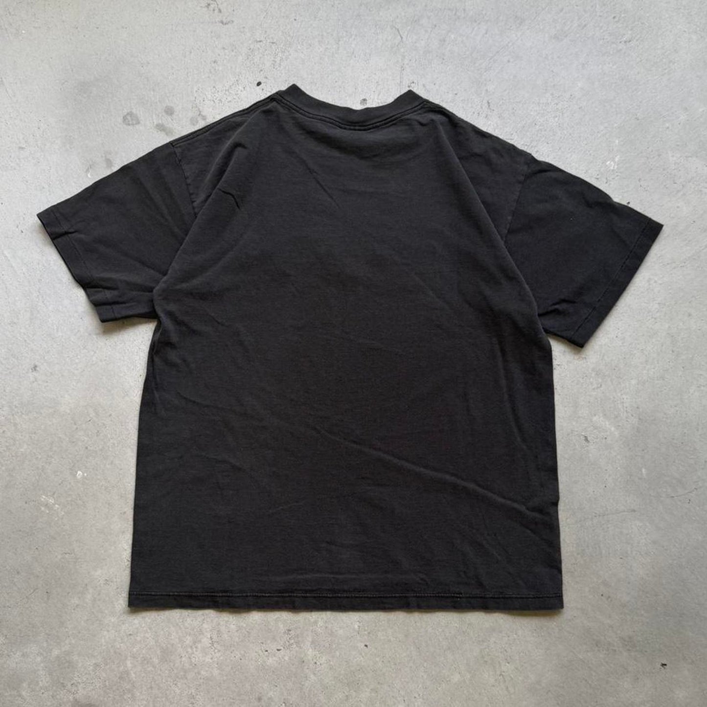 Vintage 90s The Alamo Embroidered T-Shirt - Large