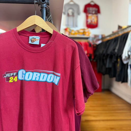 Vintage Y2K Jeff Gordon NASCAR Racing Race Car T-Shirt