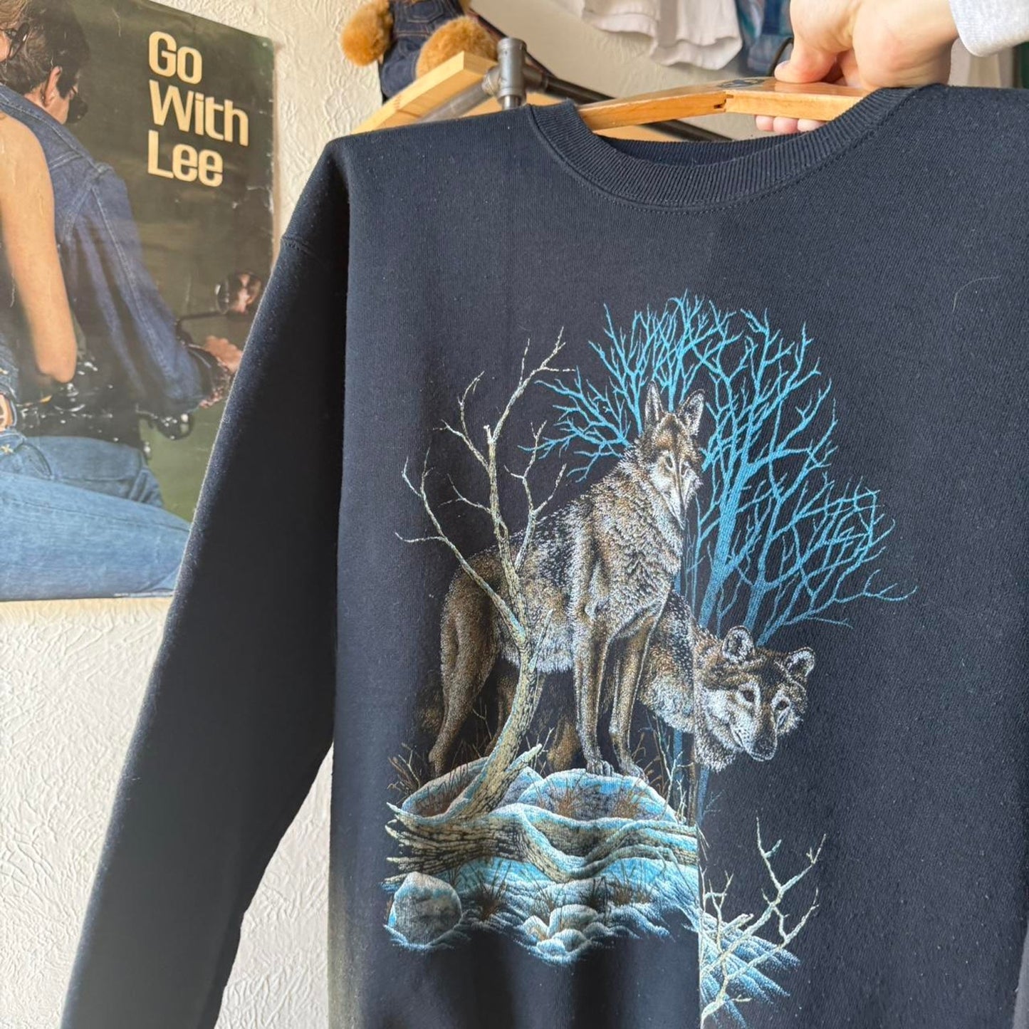 Vintage 90s Wolf Animal Nature Crewneck - Large