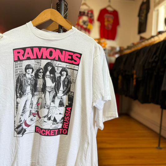 Vintage 90s Ramones Rocket to Russia Band T-Shirt