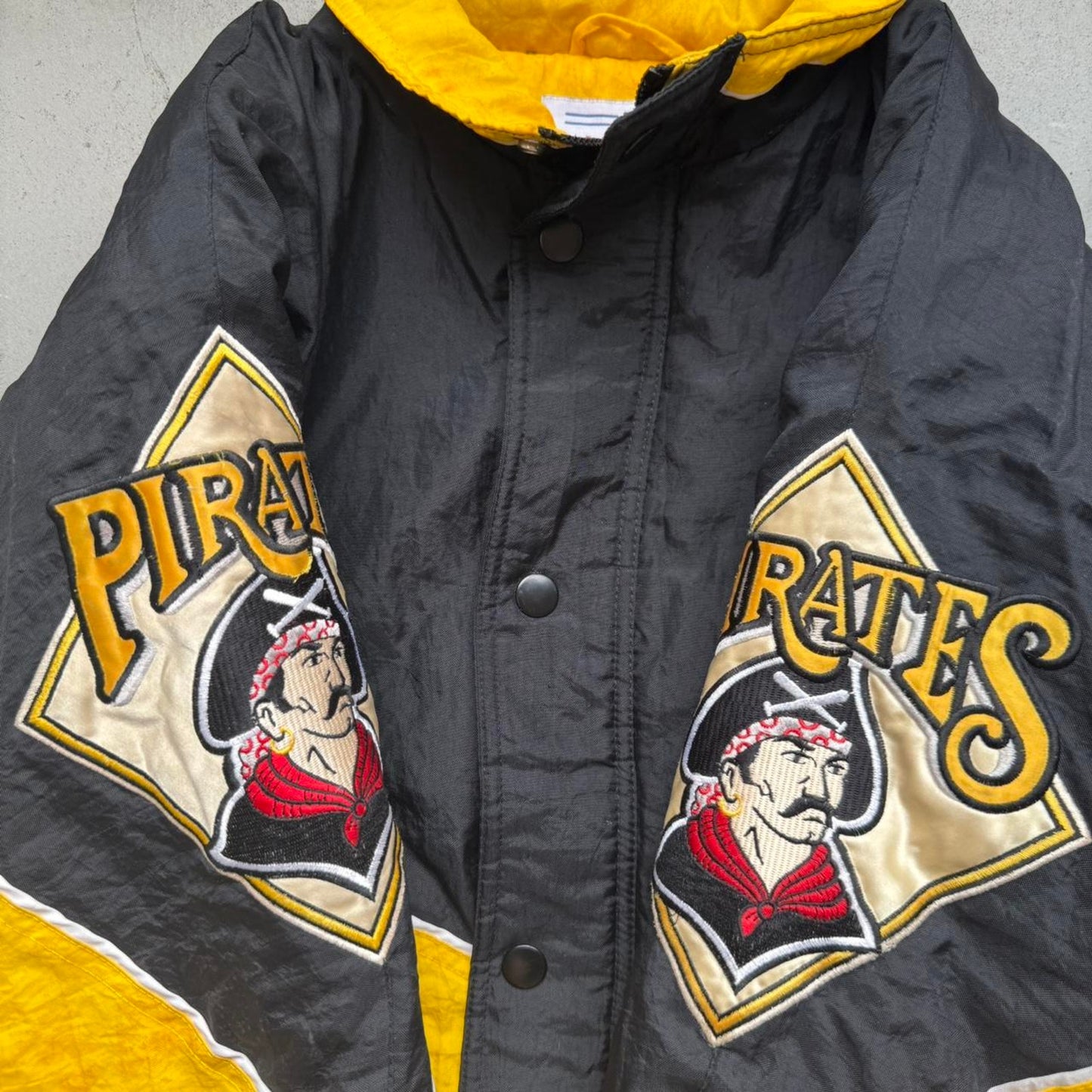 Vintage 90s Pittsburgh Pirates MLB Starter Jacket - Large
