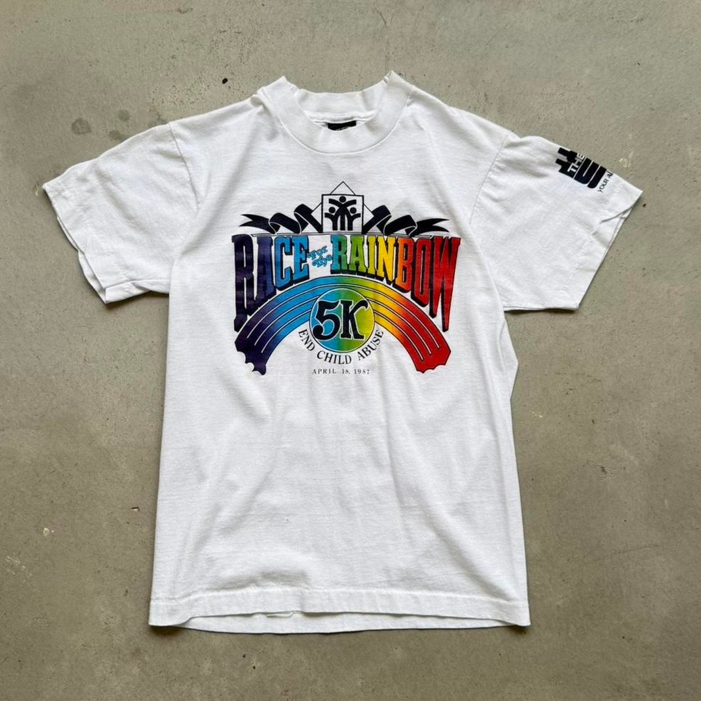 Vintage 1987 Apple Computers Race for the Rainbow Marathon T-Shirt - Medium