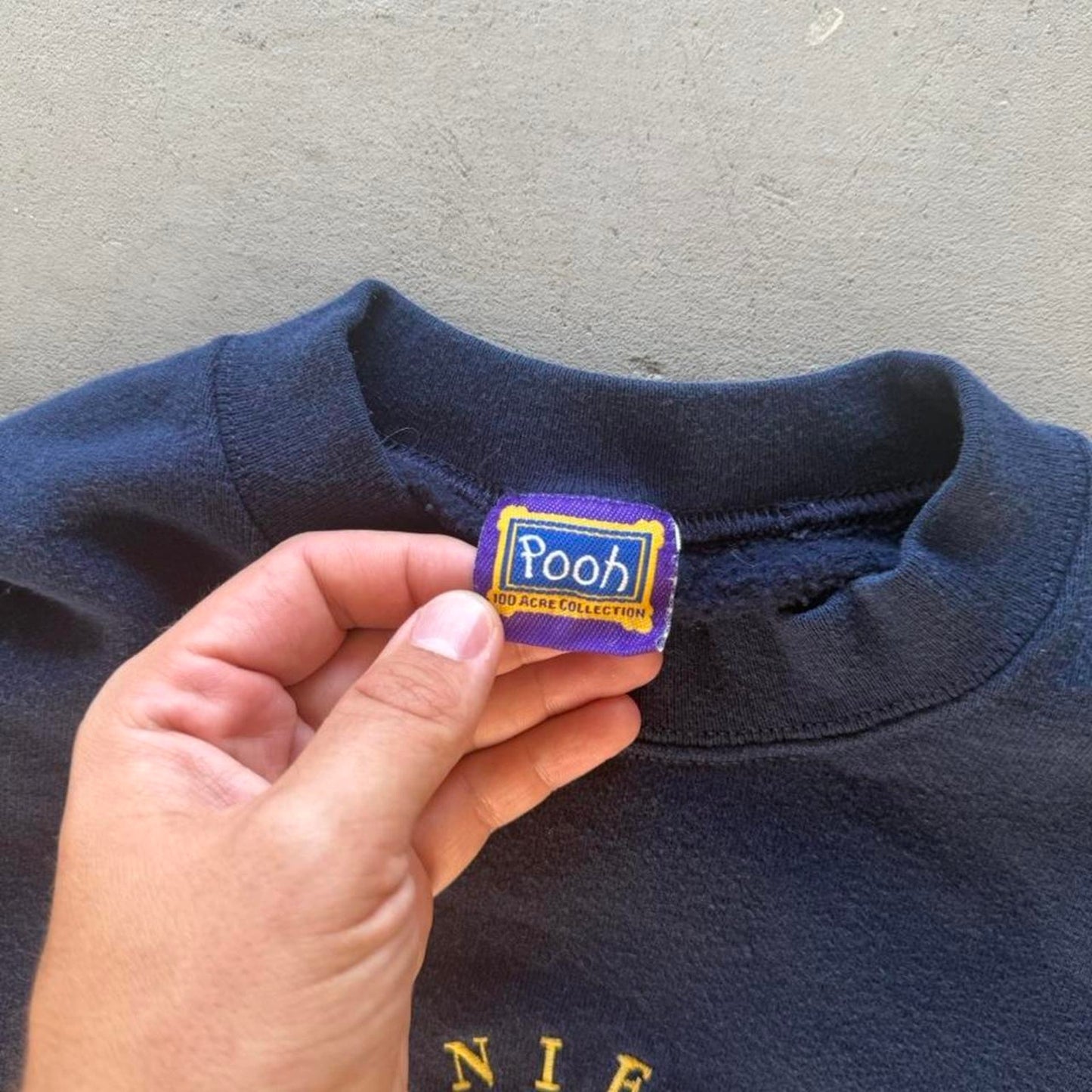 Vintage 90s Disney Winnie the Pooh Crewneck - Large