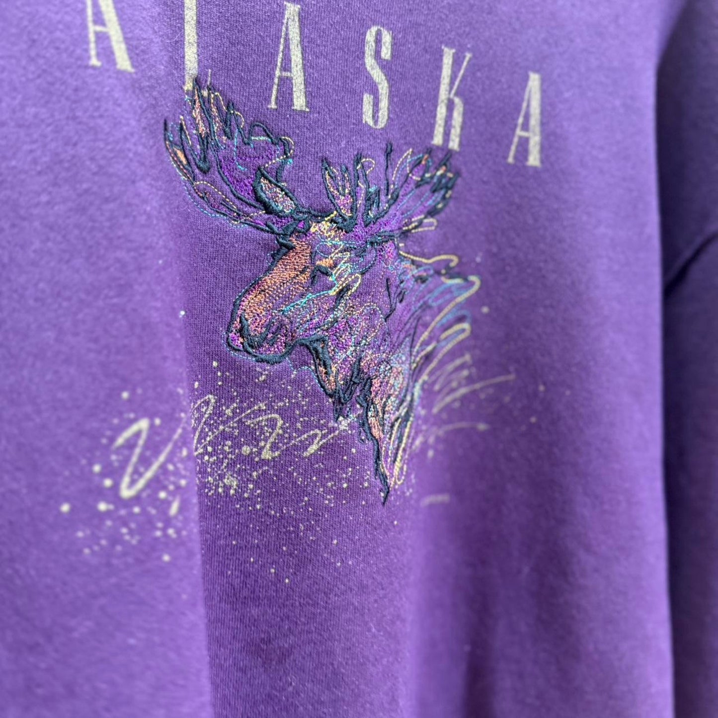 Vintage 90s Alaska Moose Animal Nature Crewneck