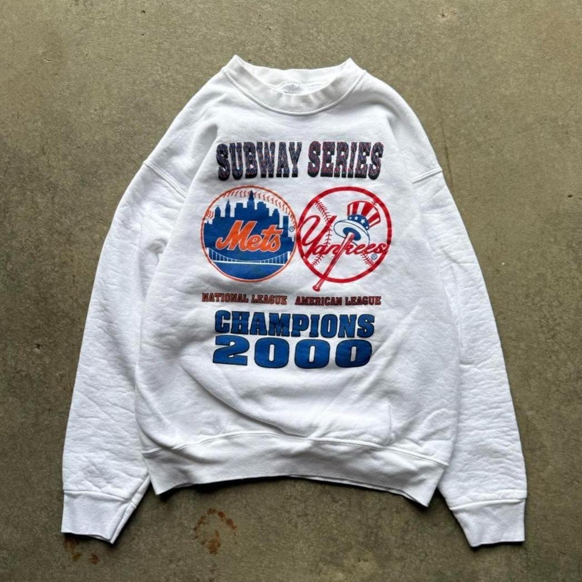 Vintage 2000 Subway Series Mets and Yankees MLB Crewneck - Large
