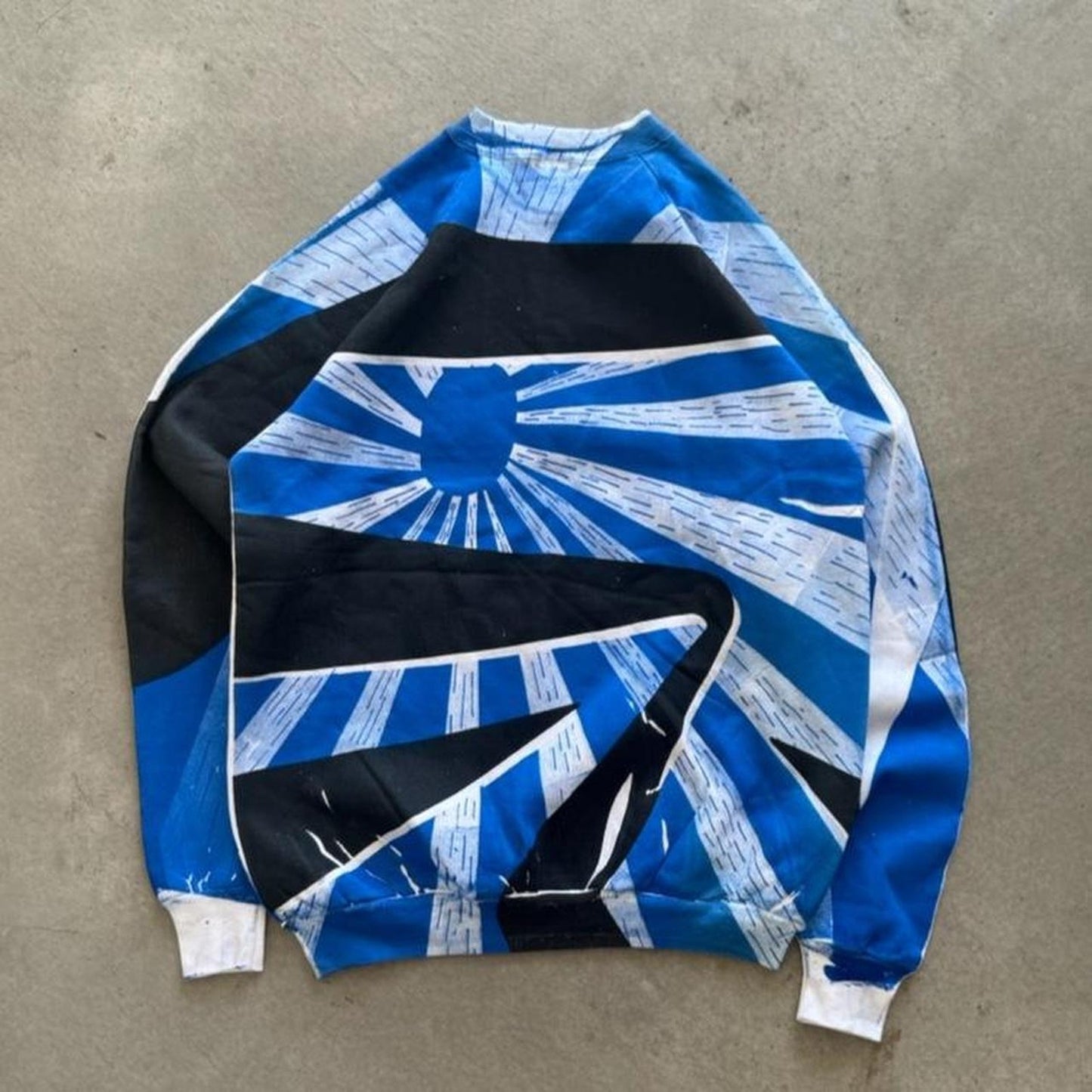 Vintage 90s Japanese Flag Rising Sun AOP Crewneck - X-Large