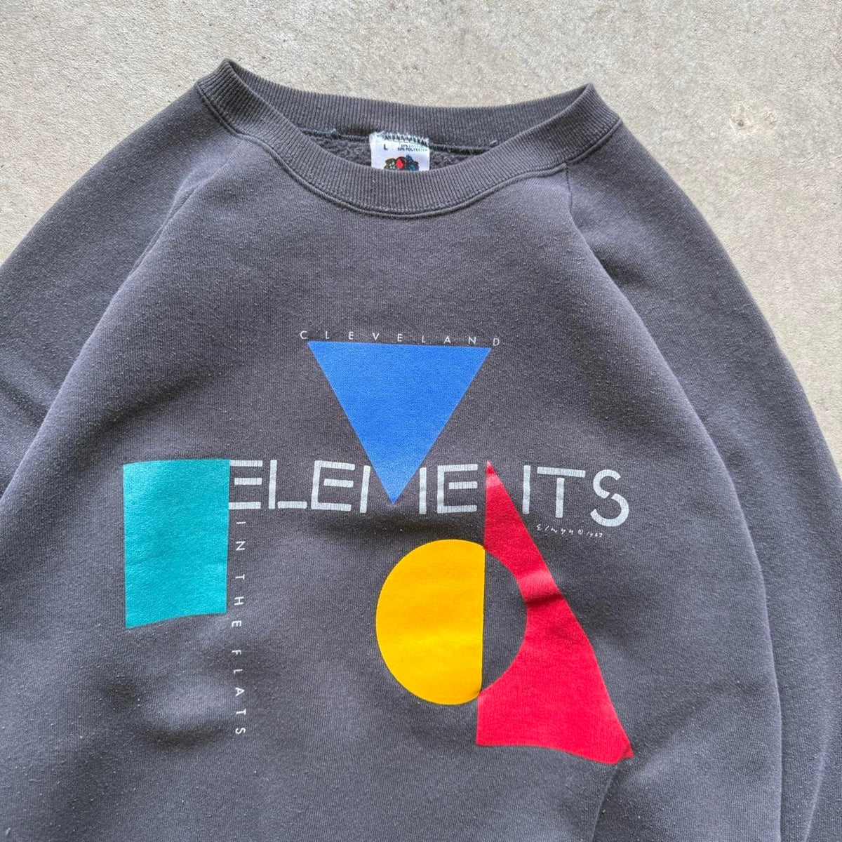 Vintage 90s Elements Shape Art Style Crewneck - Large