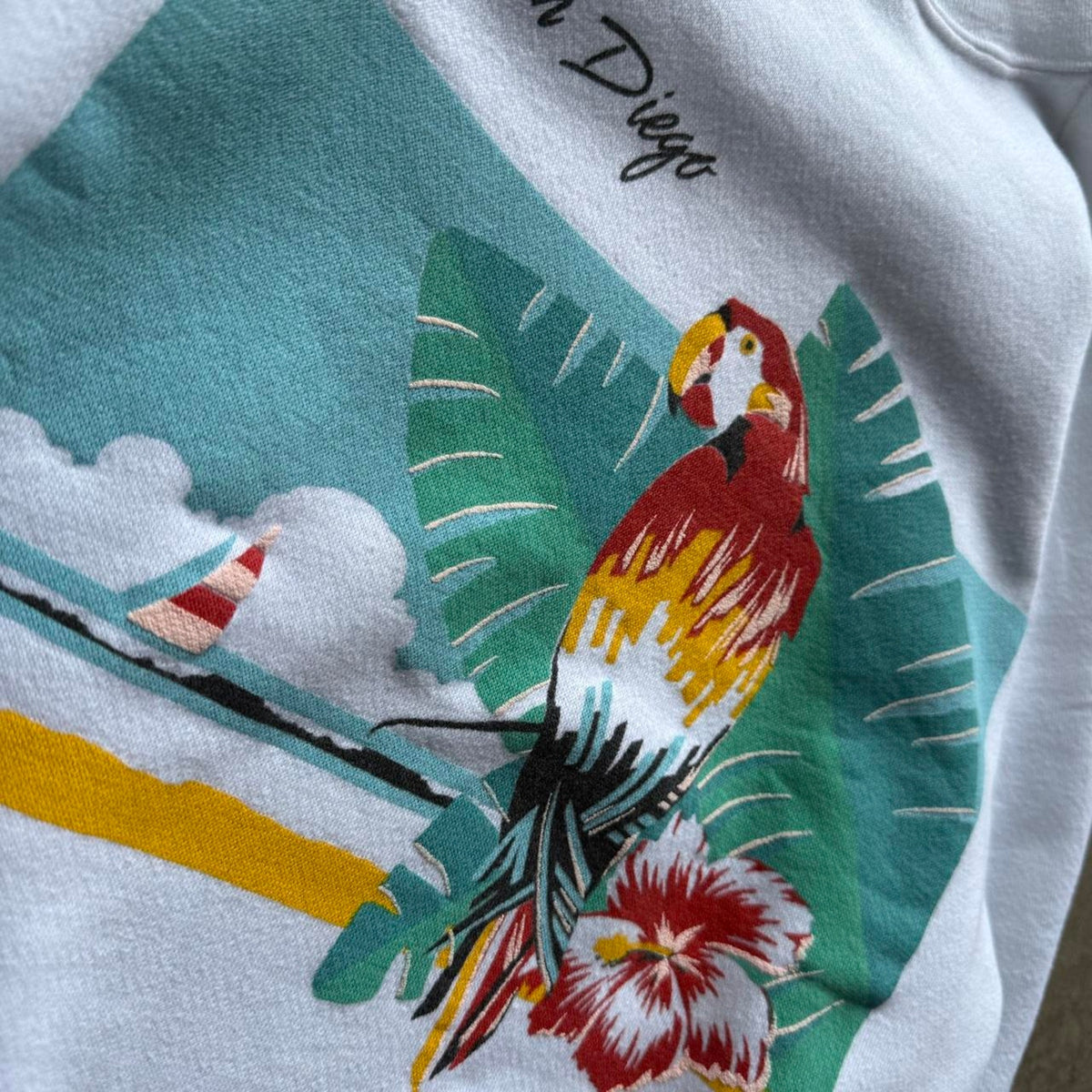 Vintage 90s San Diego Parrot Animal Crewneck - Large