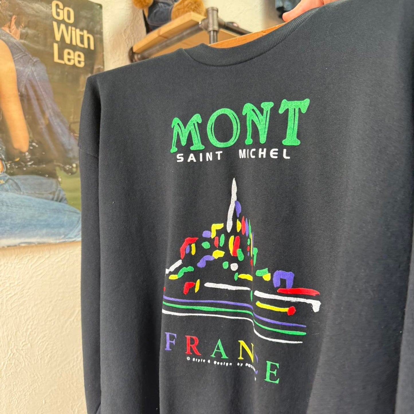 Vintage 90s Mont Saint Michel France Art Crewneck - Large