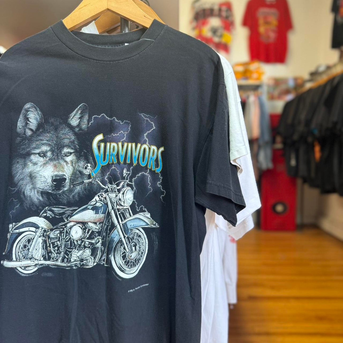 Vintage 2001 Sturgis Soutb Dakota Lightning Wolf Biker T-Shirt