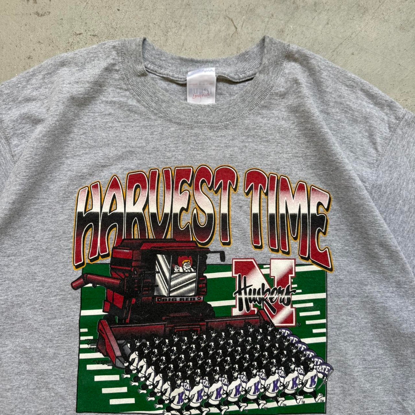 Vintage 2000 Nebraska Huskers Harvest Time Kansas State Wildcats Combine T-Shirt - Large