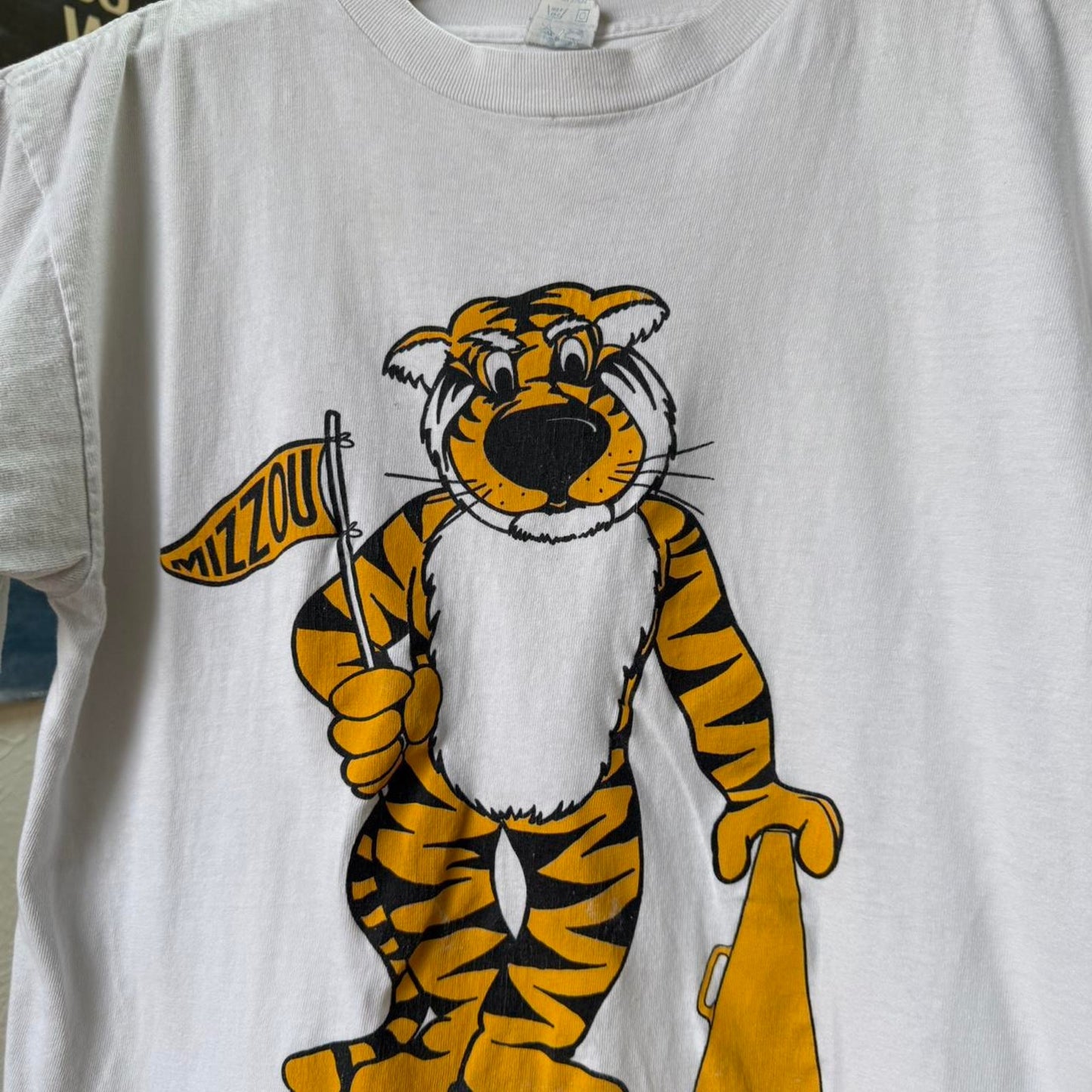 Vintage 89s Mizzou University of Missouri Fan Tiger T-Shirt - Medium