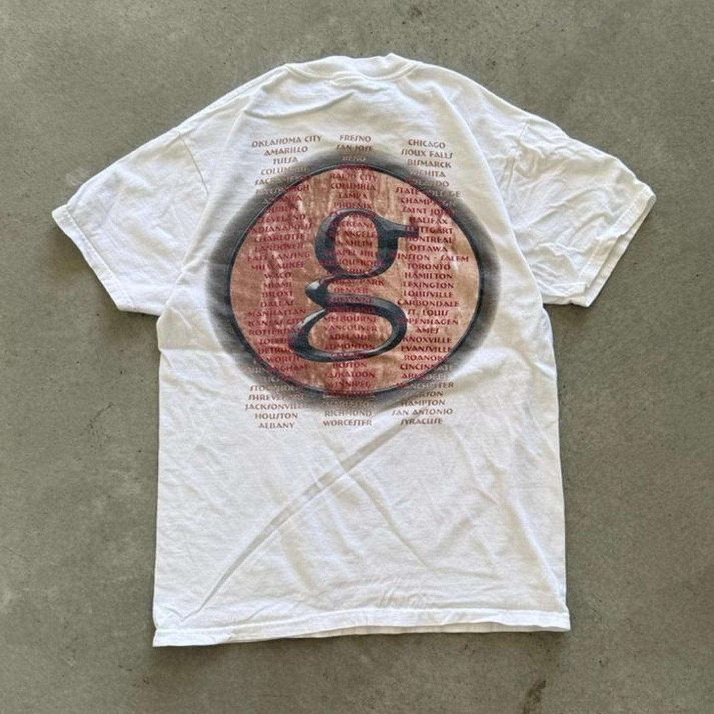 Vintage 90s Garth Brooks Country Music T-Shirt - Medium
