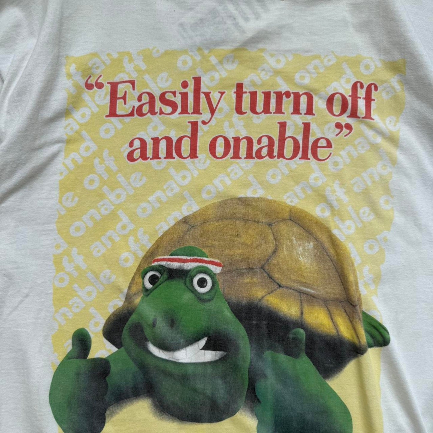 Vintage 90s Creature Comforts Easily Turn Off and Onable T-Shirt - X-Large