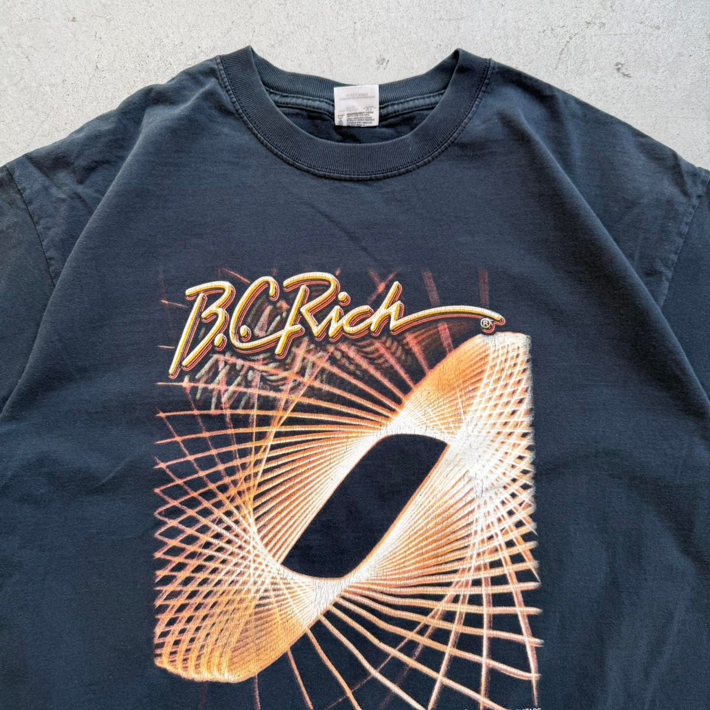 Vintage Y2K B.C. Rich Guitar Music Band T-Shirt - X-Large
