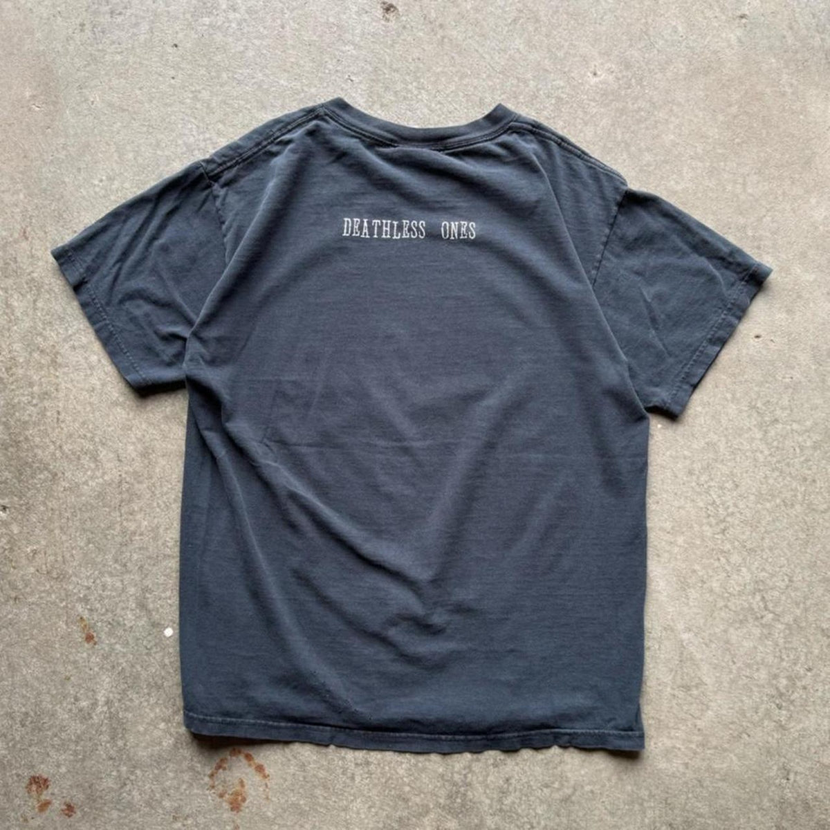 Vintage Faded Black AF1 Skull and Crossbones T-Shirt - Large