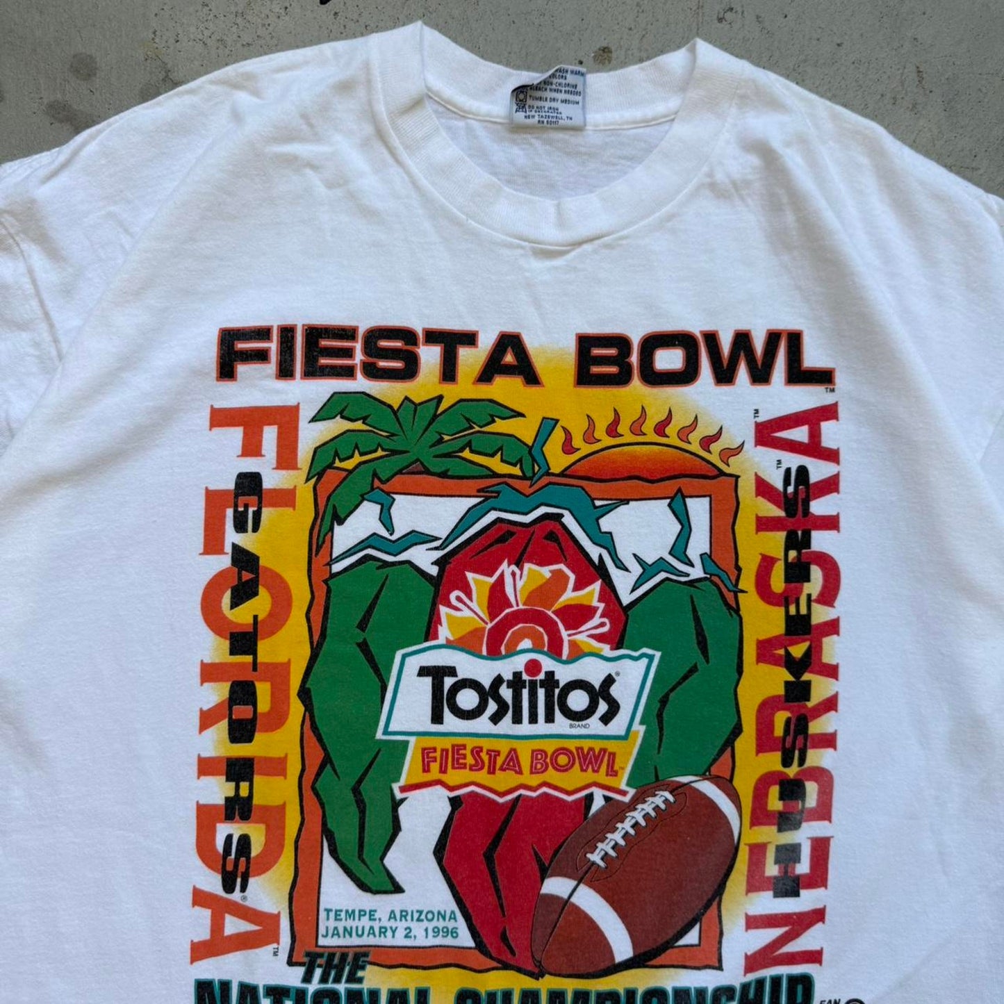 Vintage 90s Fiesta Bowl Nebraska Husker Florida Gators T-Shirt - X-Large