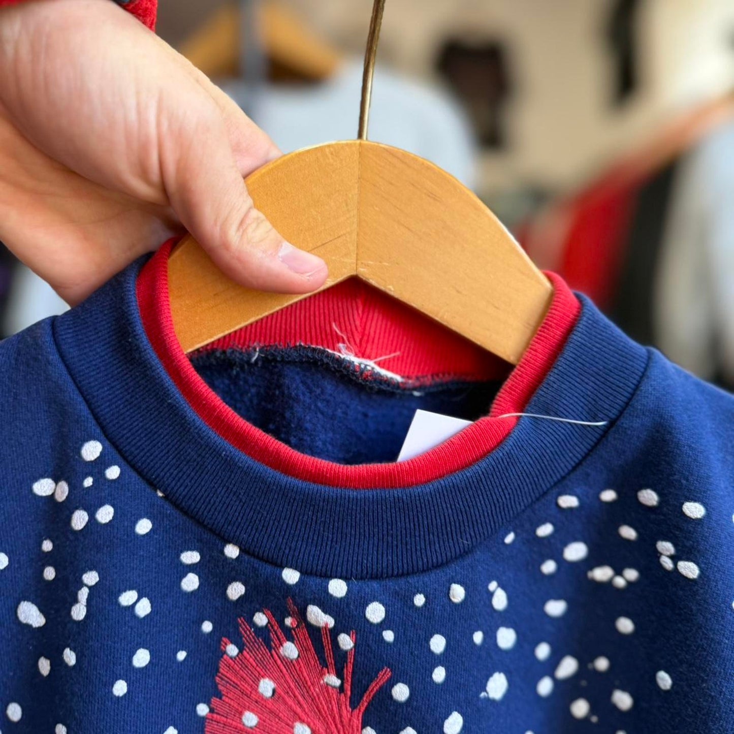 Vintage 90s Cardinal Snow Winter All Over Print Crewneck - Medium