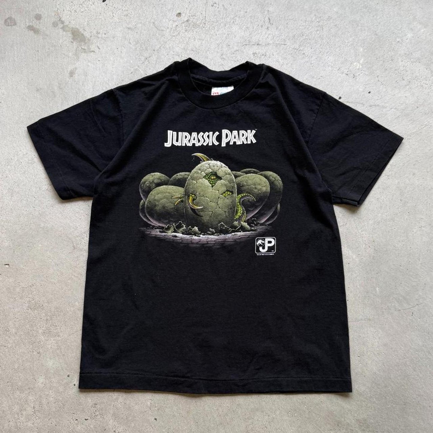 Vintage 90s Jurassic Park Dino Egg T-Shirt - Kids Large 14-16