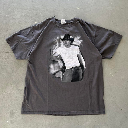 Vintage 2006 Trace Adkins Dangerous Man Country T-Shirt - XX-Large