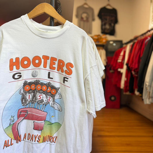 Vintage 90s Hooters Golf Golfing Parody T-Shirt - XX-Large