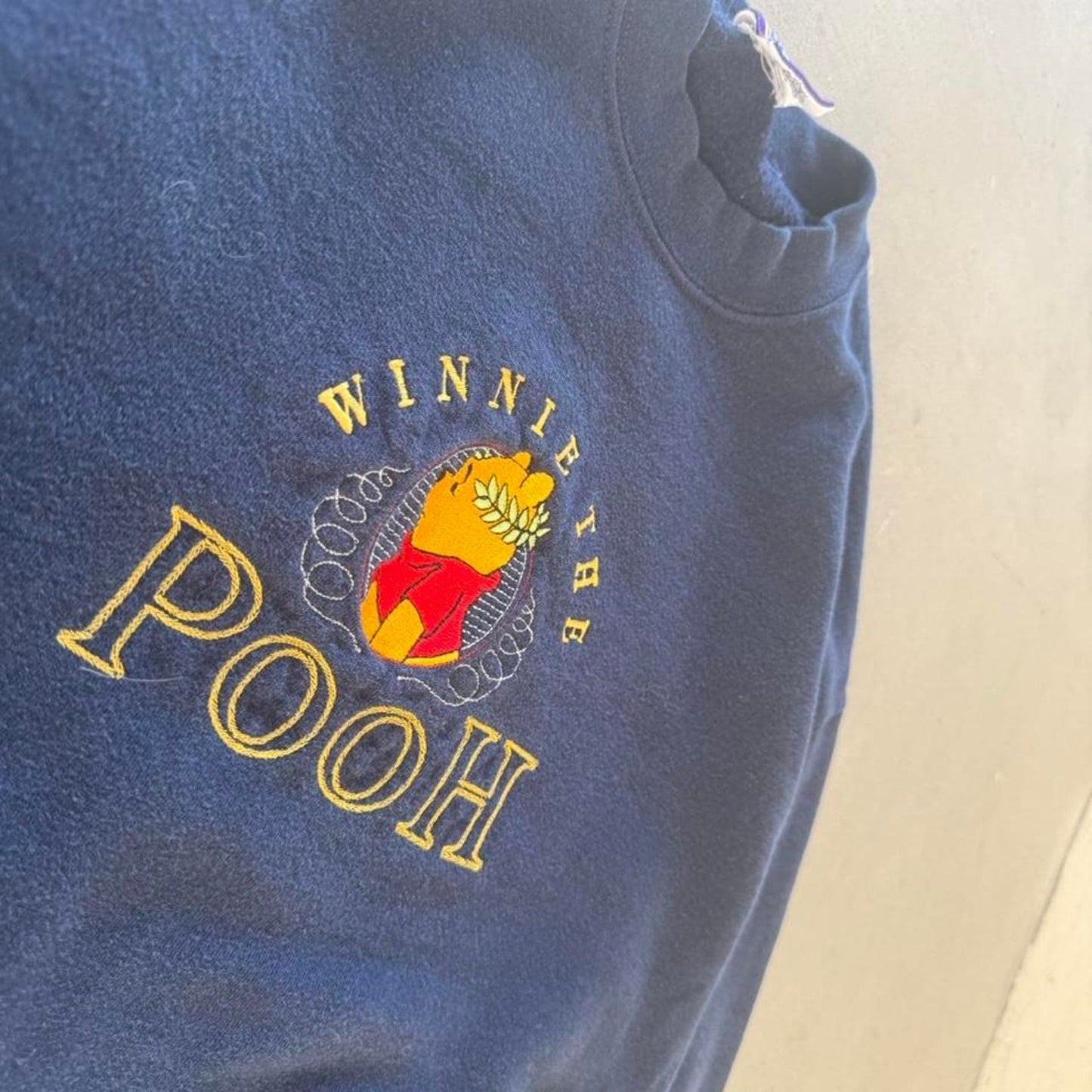 Vintage 90s Disney Winnie the Pooh Crewneck - Large
