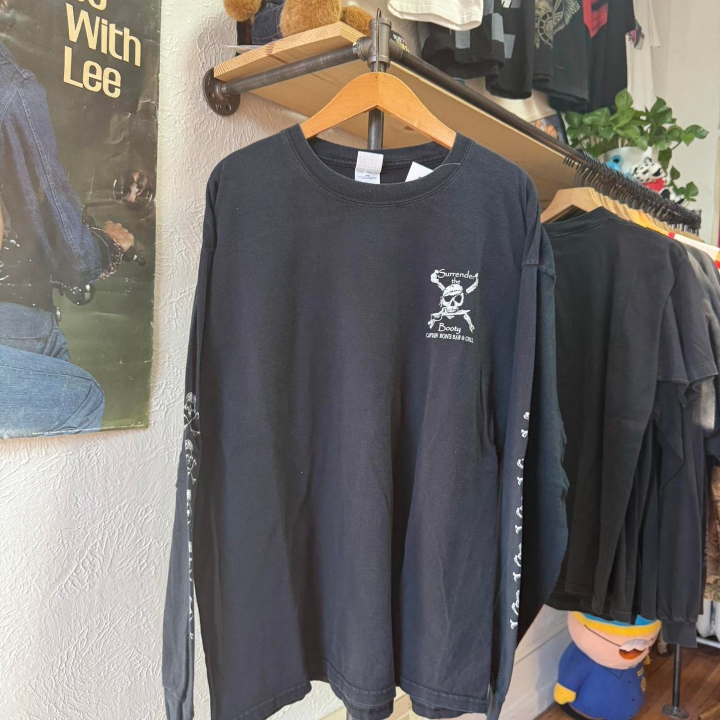 Vintage Y2K Skull and Crossbones Pirate Long Sleeve  - XX-Large