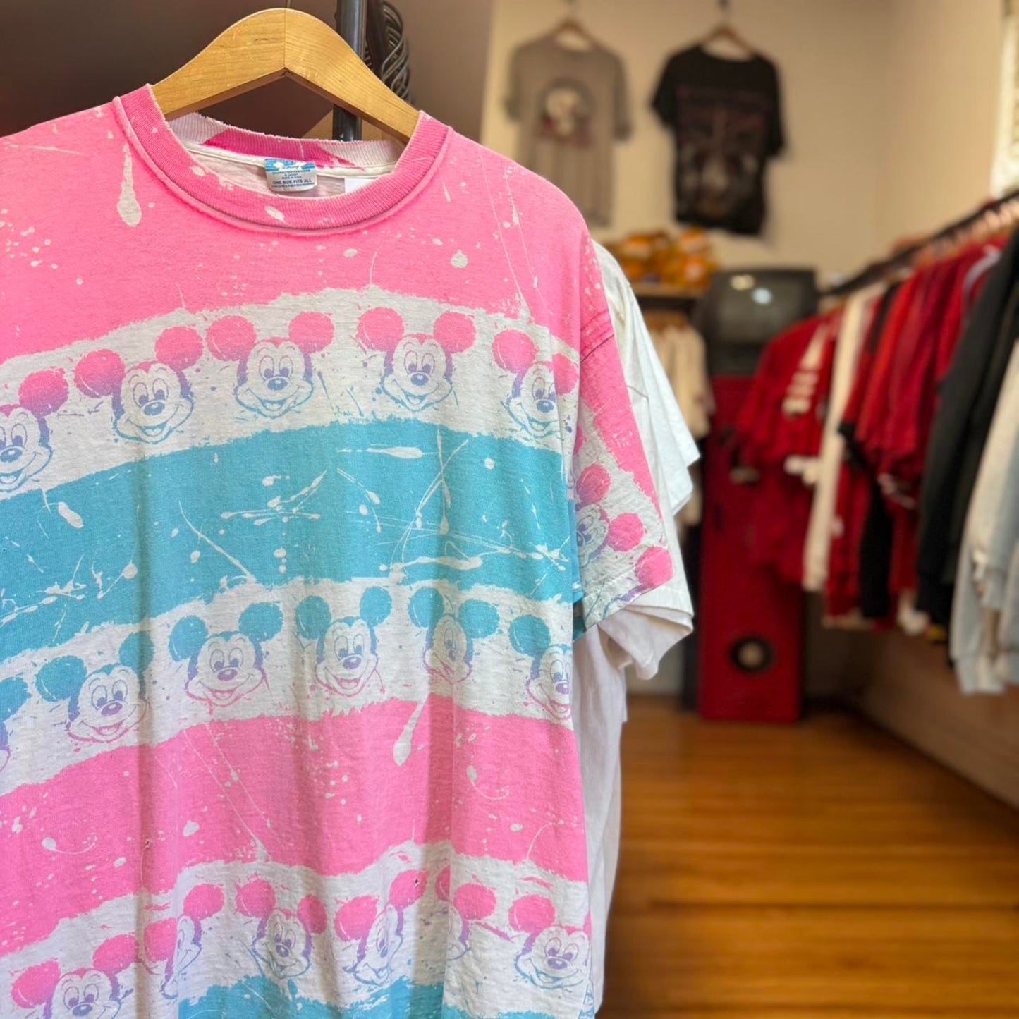 Vintage 90s Mickey Mouse AOP Disney T-Shirt - Large