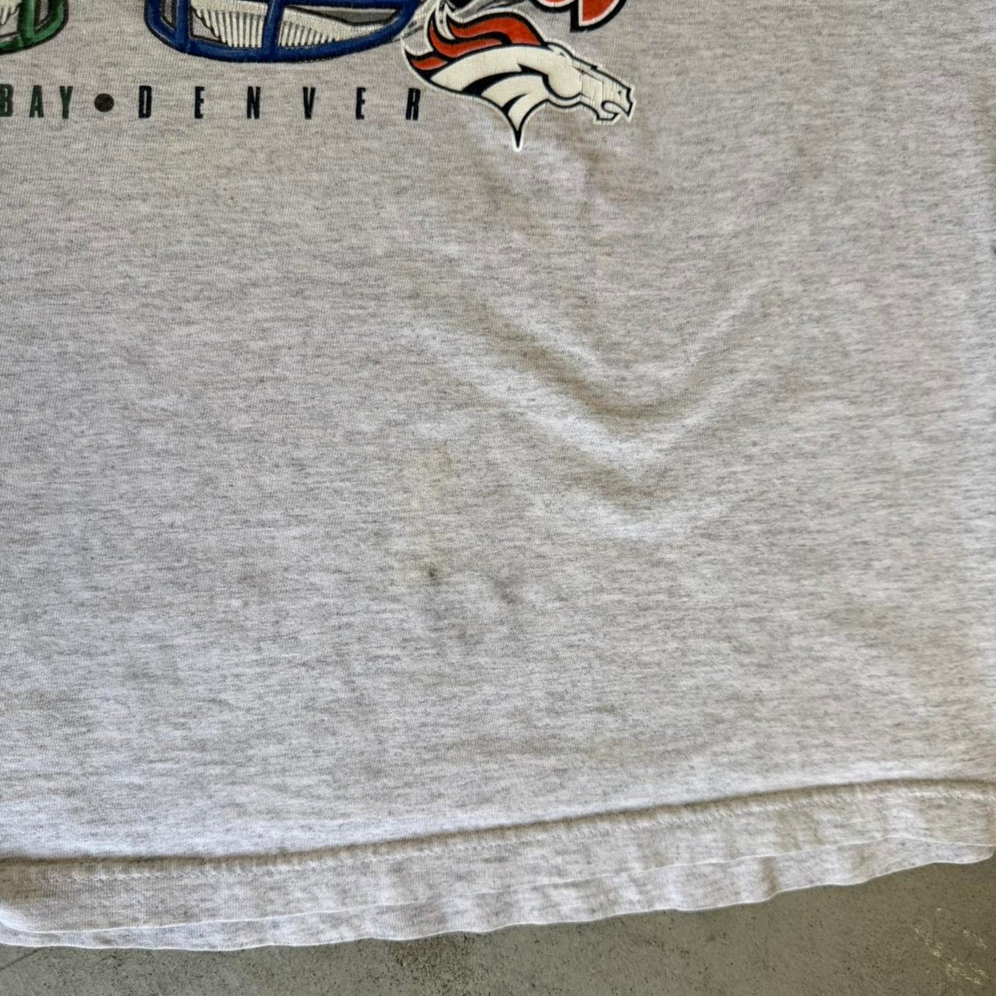 Vintage 90s Super Bowl XXXII Green Bay Packers Denver Broncos NFL T-Shirt - X-Large