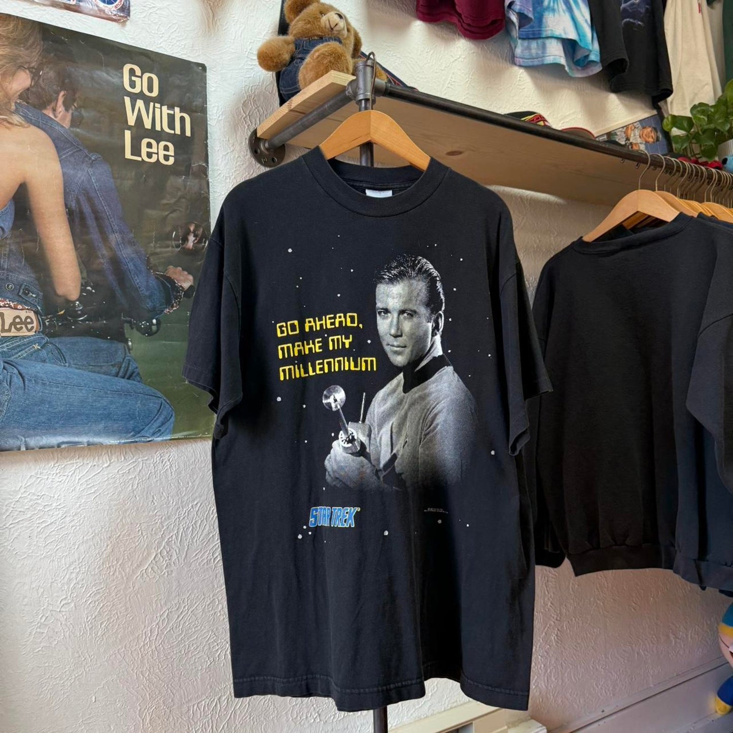Vintage 90s Stanley Desantis Star Trek Millenium Movie T-Shirt - X-Large