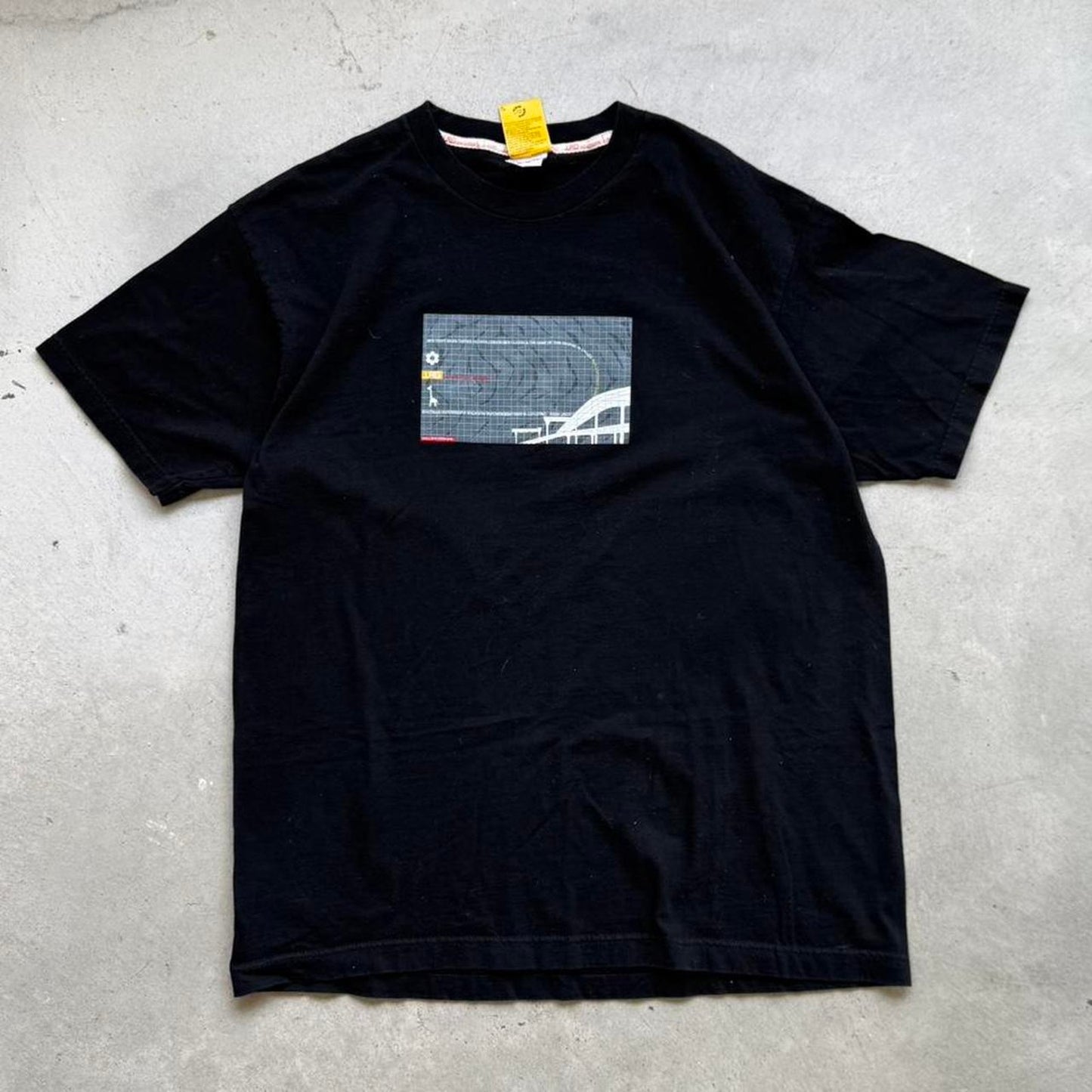 Vintage Y2K LRG Building Bridges Skate T-Shirt - X-Large