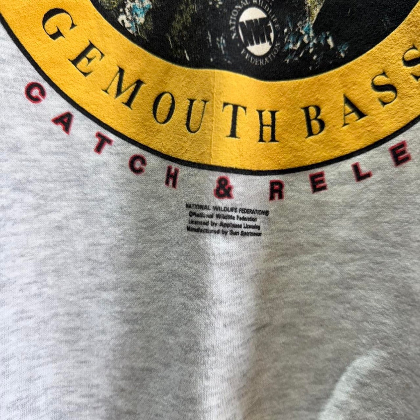 Vintage 90s Black Lake Fish Fishing Big Mouth Bass Crewneck