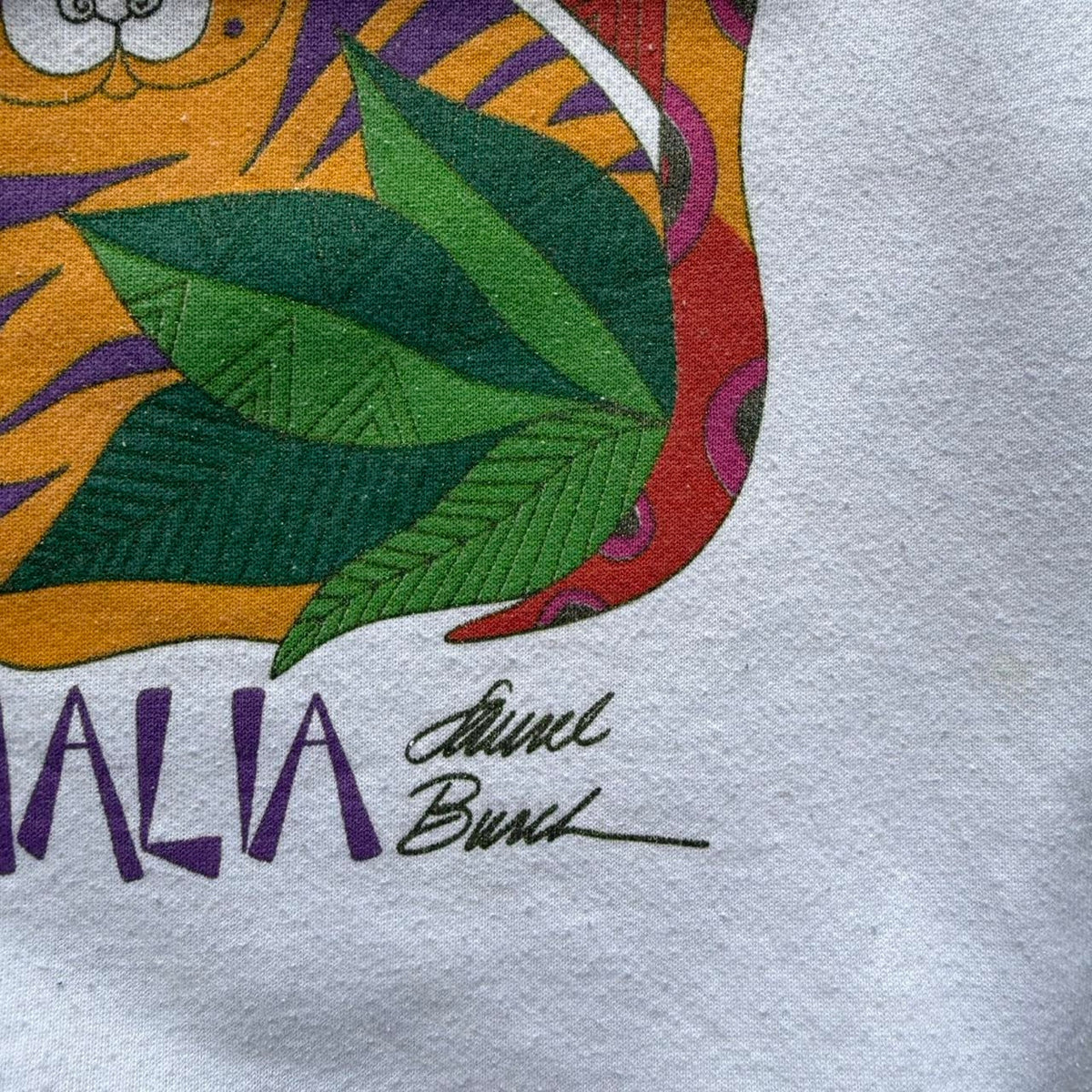 Vintage 90s Animals Nature Art Crewneck - X-Large