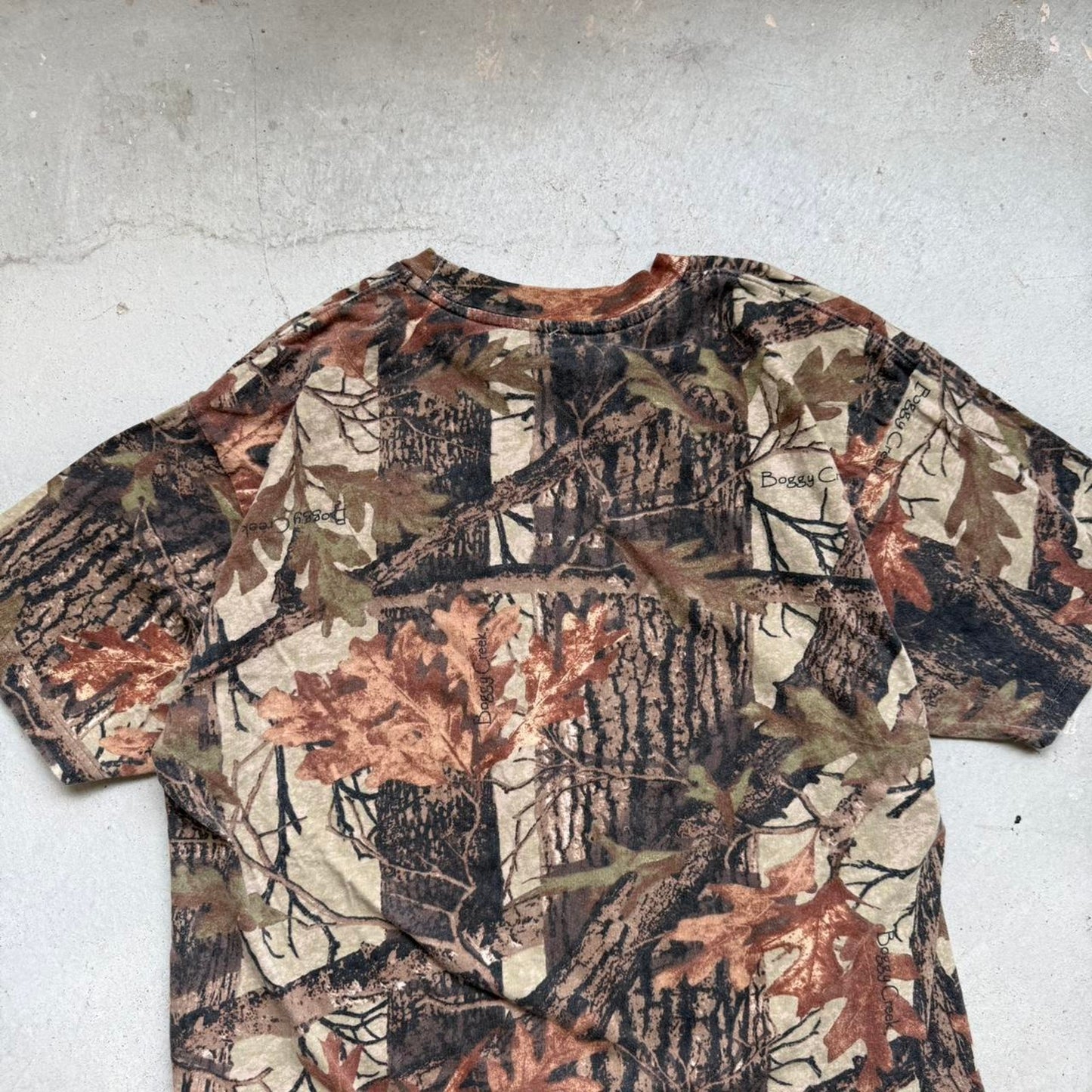 Vintage Y2K Nebraska Huskers Camo T-Shirt - X-Large