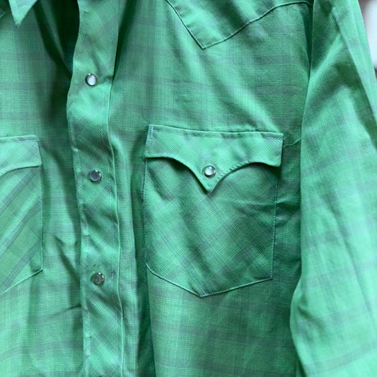 Vintage 90s Wrangler Pearl Snap Shirt - Medium
