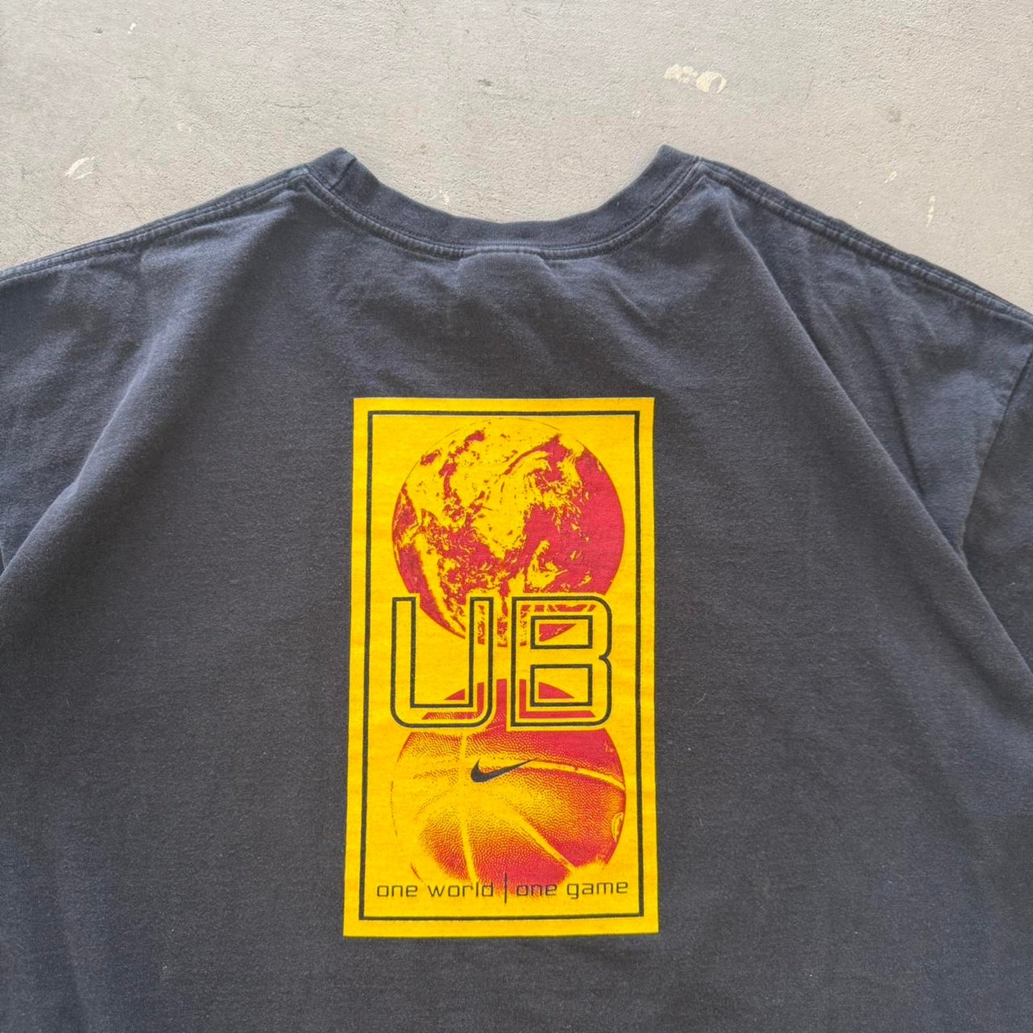 Vintage 90s Nike United Ballers Basketball T-Shirt - X-Large