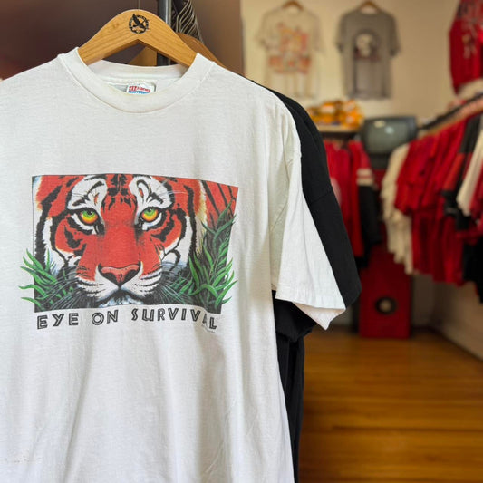 Vintage 90s Tiger Eye on Survival Animal Nature T-Shirt - X-Large